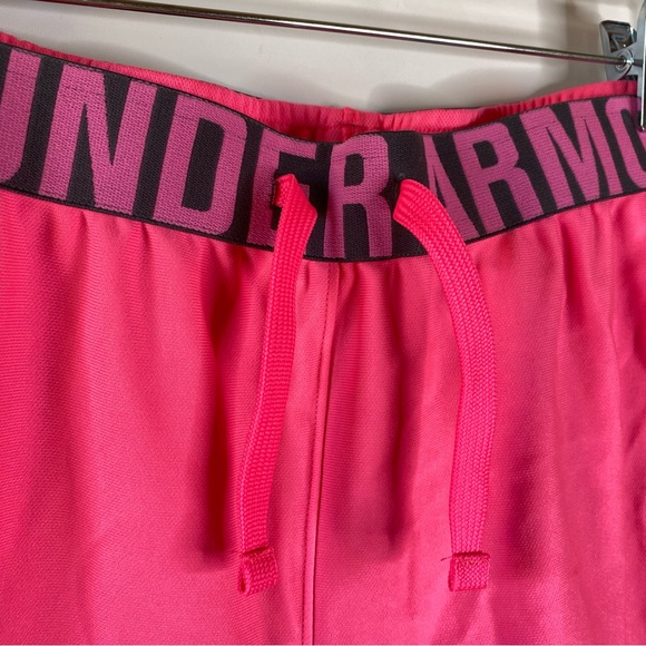 Under Armour Girls Running Shorts Youth L Pink Black Folderover Waist Loose Fit - Picture 2 of 13